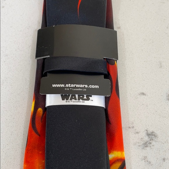 Star Wars Vader tie. - Picture 4 of 6